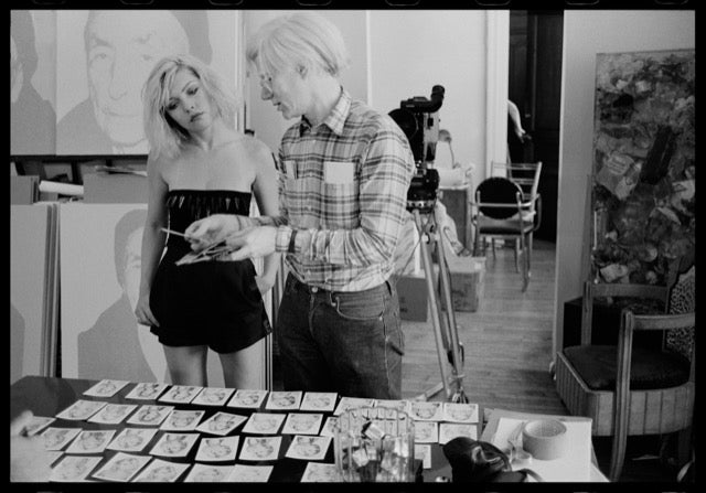 Andy Warhol & Debbie Harry, Looking at Polaroids