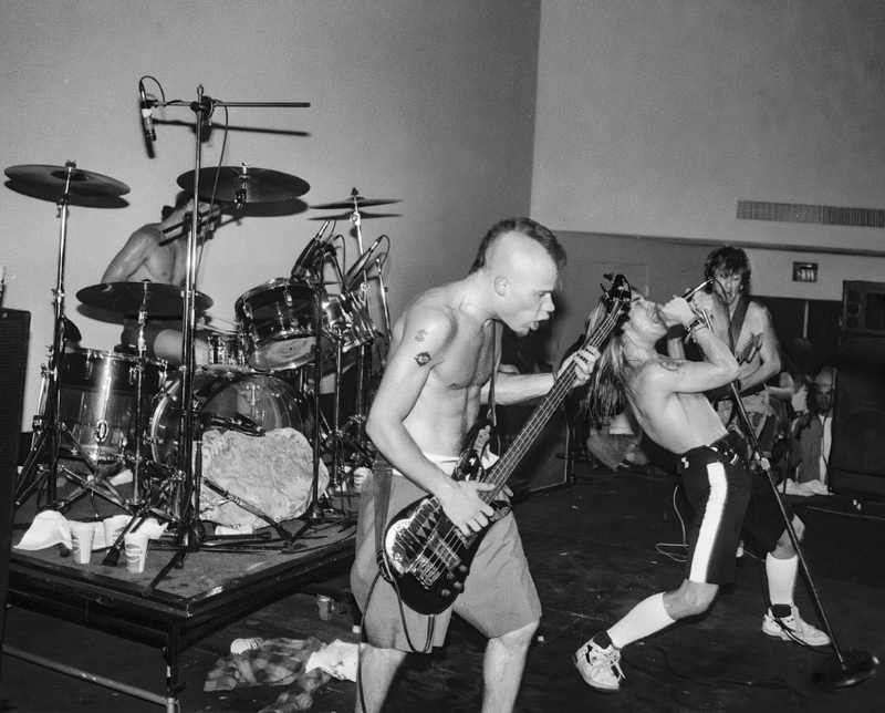 Red Hot Chilli Peppers, Devonshire Downs, Northridge, CA, 1988